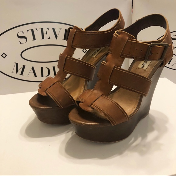 steve madden wanting wedge